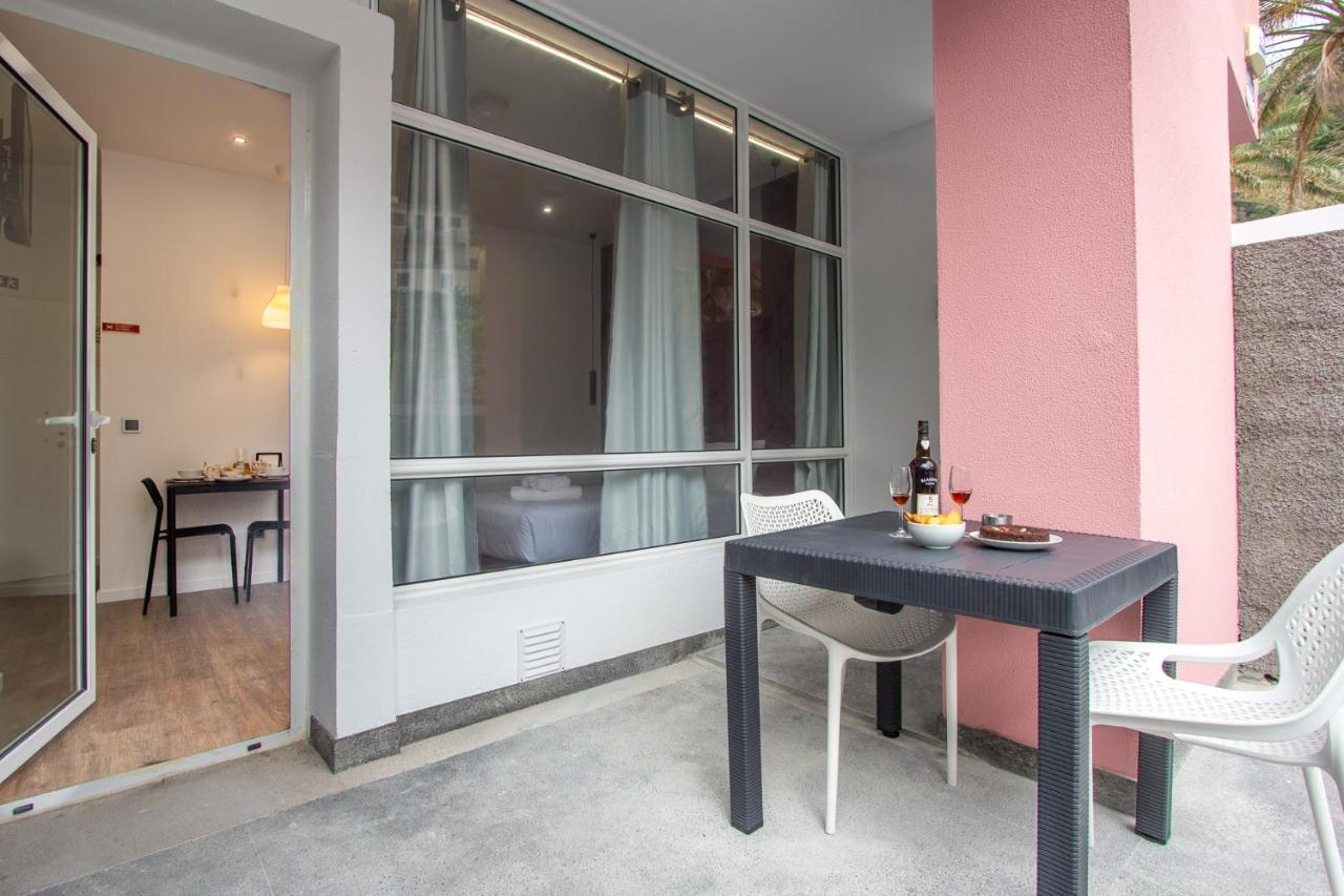 The Jolie - Apartments By The Ocean Porto Moniz Exterior foto